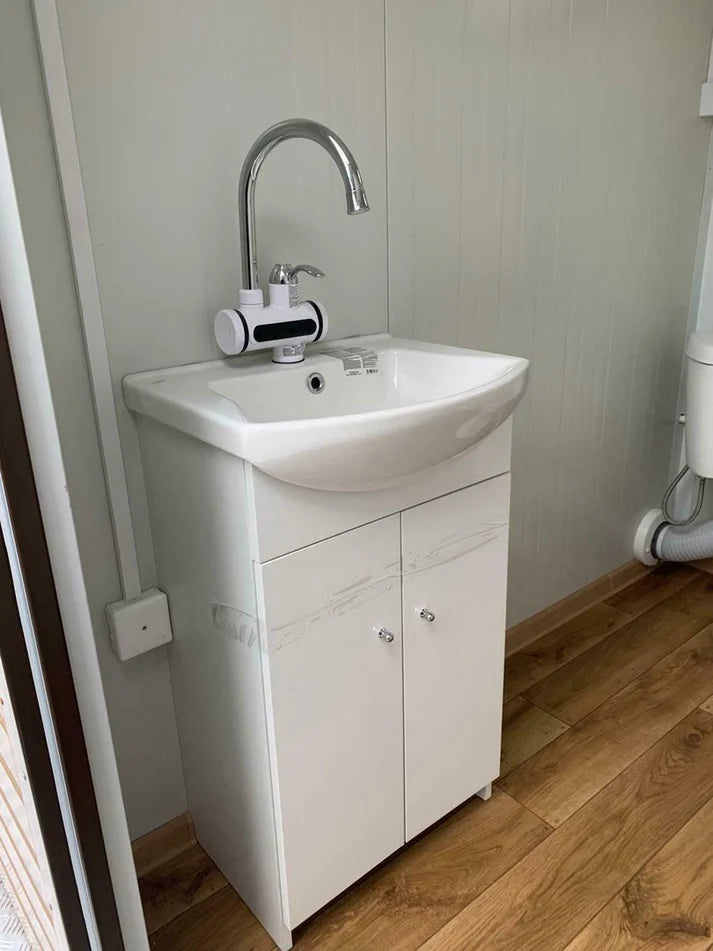 Contenedor sanitario doble con depósito de residuos blanco 3×2 metros